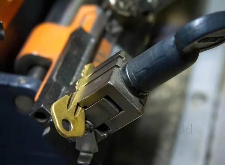 How Locksmith Dubai can help you with your Locksmith needs?