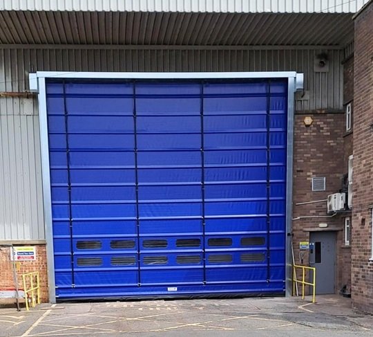 Access Control Systems and Industrial Doors: A Perfect Security Combination